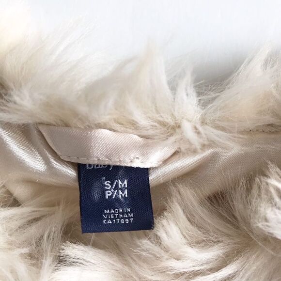 Babygap NWT faux fur shrug jacket 12-24 months - Picture 6 of 7